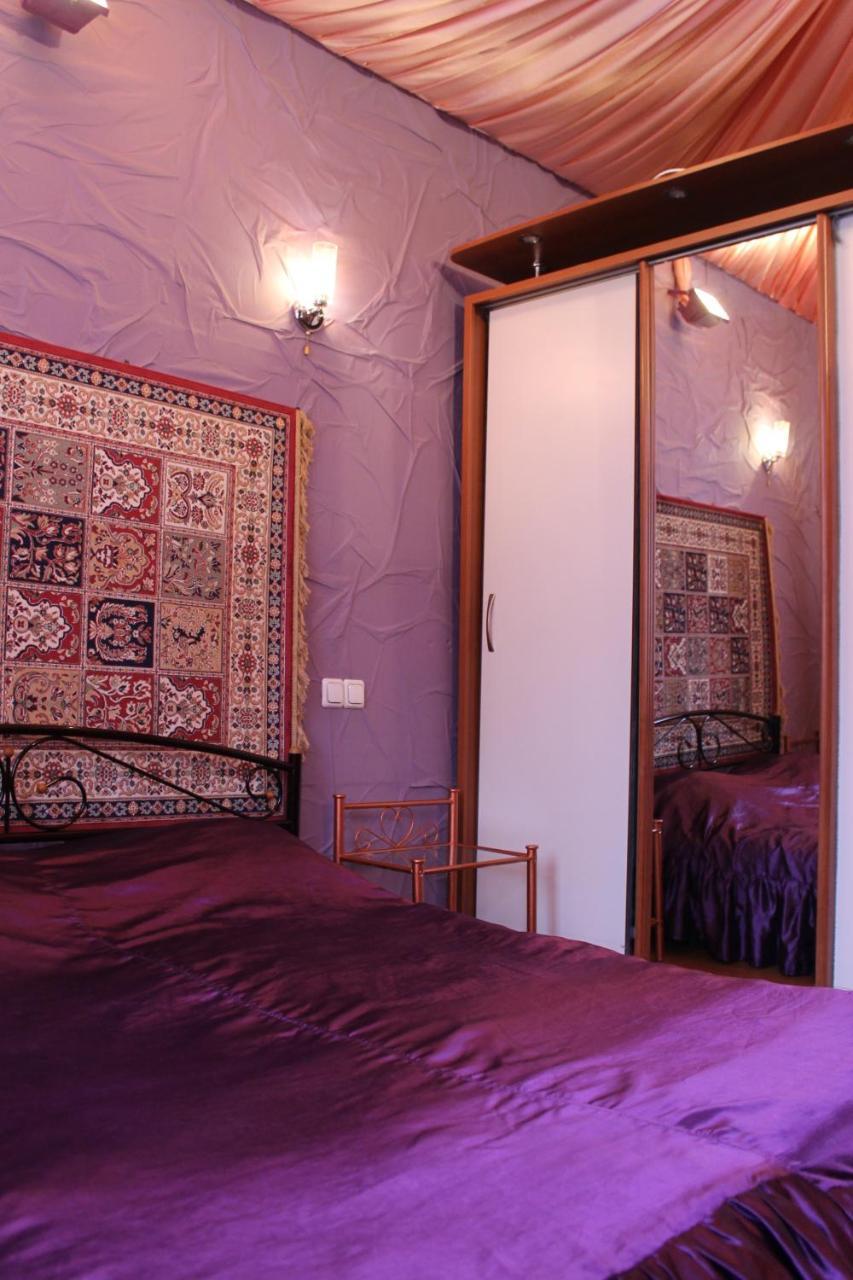 Hotel Calipso Kharkiv Extérieur photo