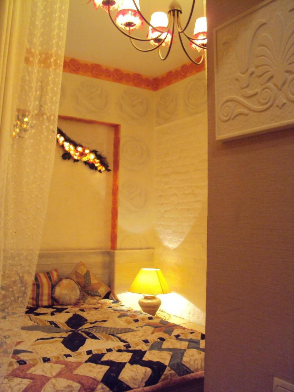 Hotel Calipso Kharkiv Extérieur photo
