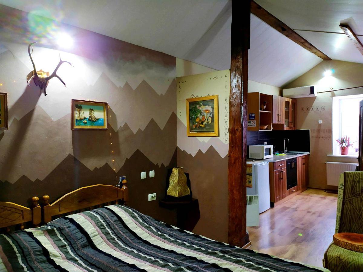 Hotel Calipso Kharkiv Extérieur photo